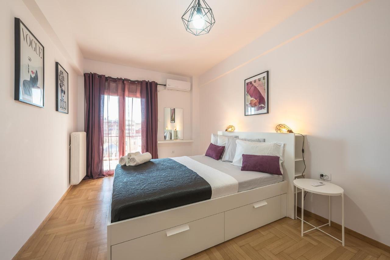 Superb Acropolis View 3Bd Apt In Historical Center Aten Exteriör bild