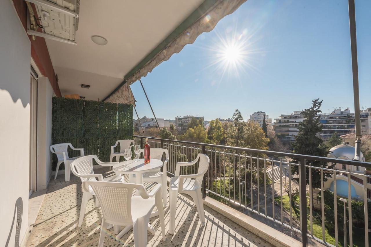 Superb Acropolis View 3Bd Apt In Historical Center Aten Exteriör bild