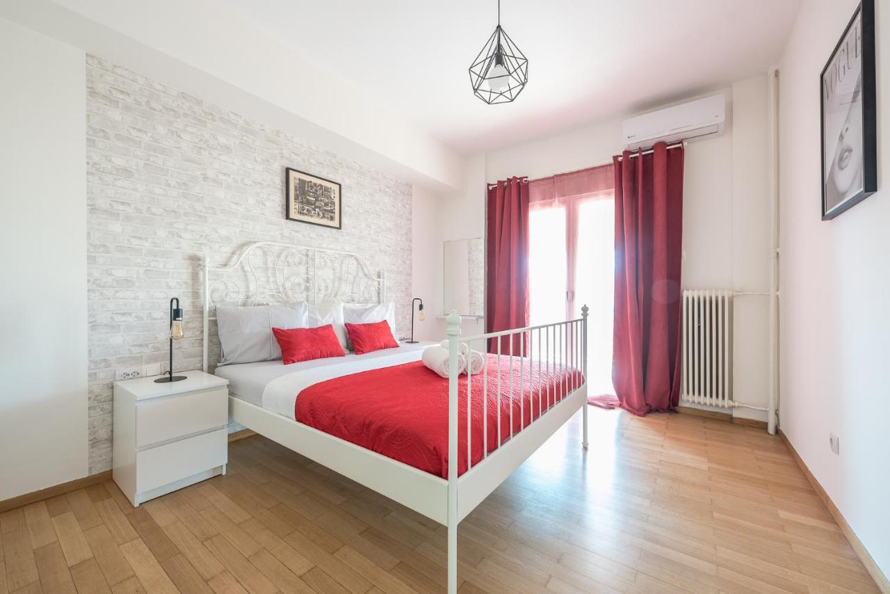 Superb Acropolis View 3Bd Apt In Historical Center Aten Exteriör bild