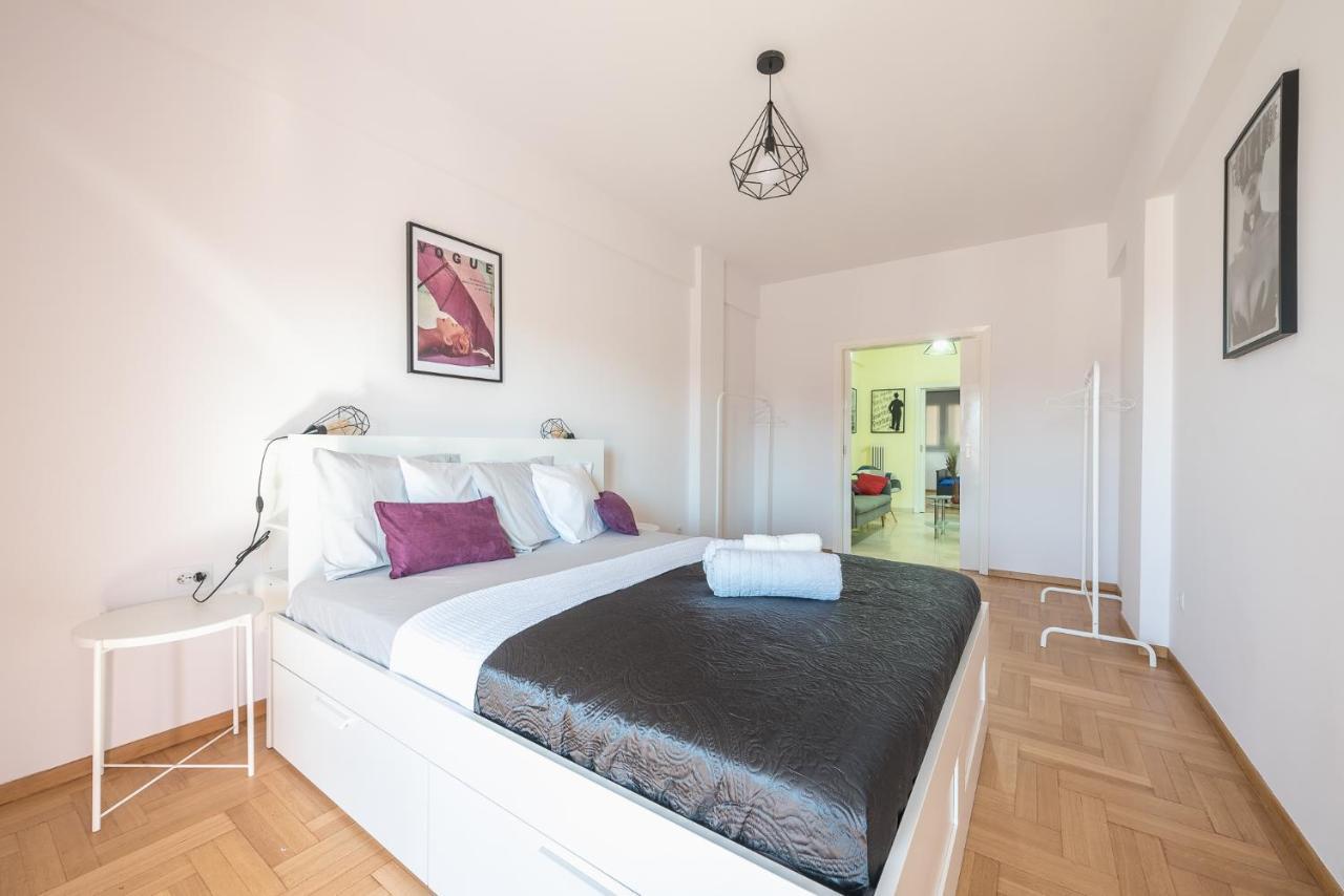 Superb Acropolis View 3Bd Apt In Historical Center Aten Exteriör bild